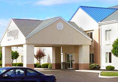 Country Inn & Suites By Radisson, Port Clinton, Oh Buitenkant foto