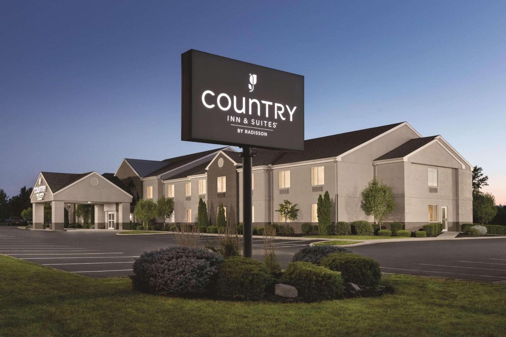 Country Inn & Suites By Radisson, Port Clinton, Oh Buitenkant foto
