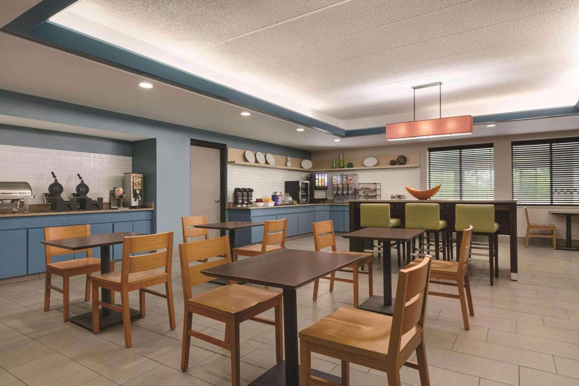Country Inn & Suites By Radisson, Port Clinton, Oh Buitenkant foto